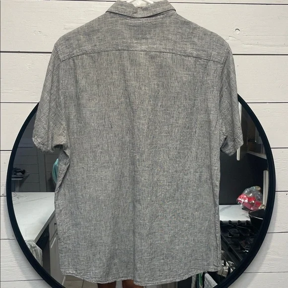 RVCA Men’s Short Sleeve Button-Down Oxford Shirt | Size Large | Slim Fit - Picture 4 of 4